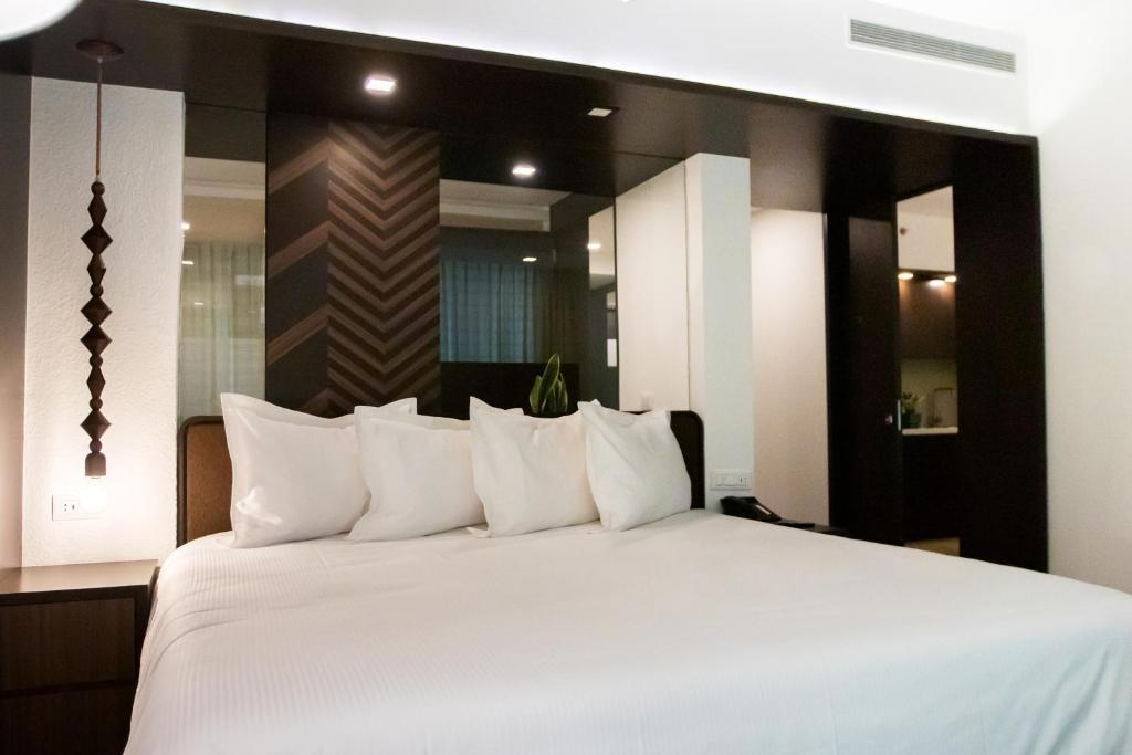 Eurobuilding Hotel & Suites Lecheria Εξωτερικό φωτογραφία